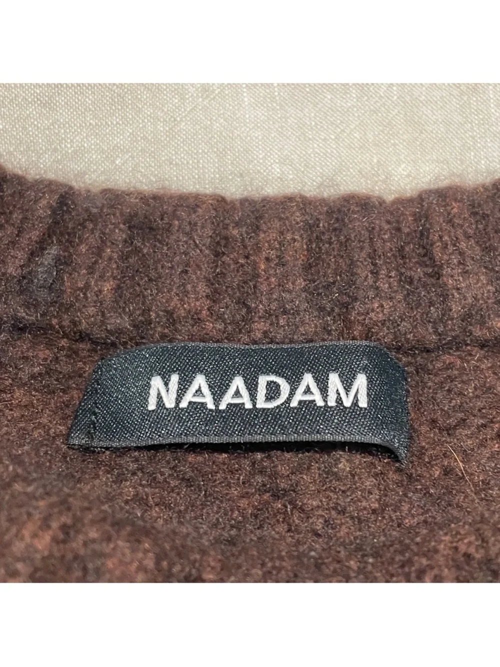 Naadam Merino Wool / Cashmere balloon sleeve sweater in chocolate brown size S